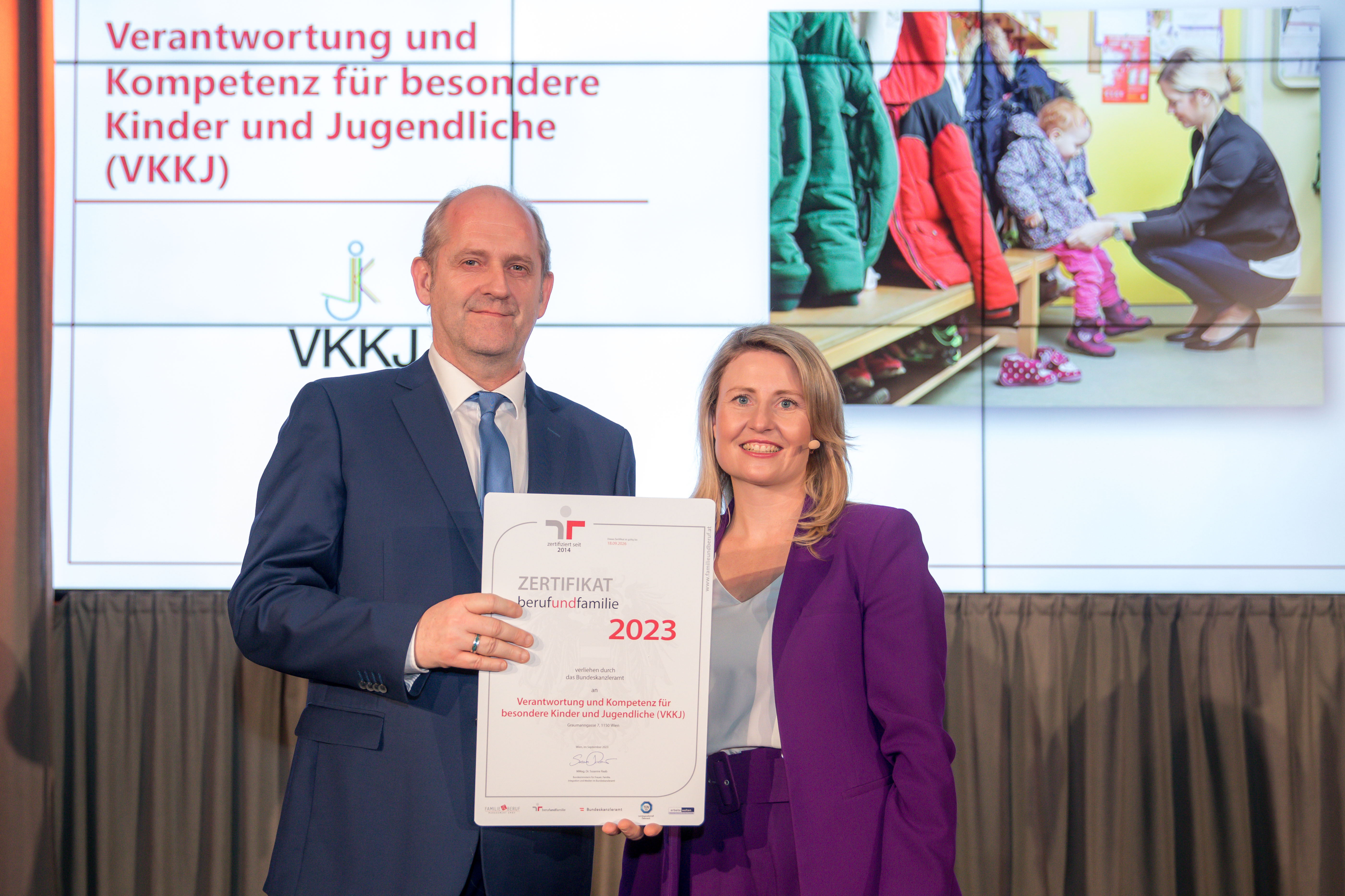 Verantwortung und Kompetenz für besondere Kinder und Jugendliche (VKKJ)