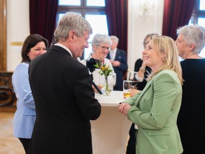 Gemeinde Oberndorf in Tirol mit FBM MMag. Dr. Susanne Raab